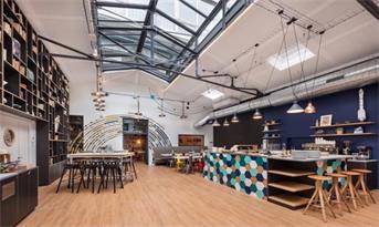 你想開什么樣的會(huì)？這家公司憑借場(chǎng)景設(shè)計(jì)把會(huì)場(chǎng)空間租賃給你