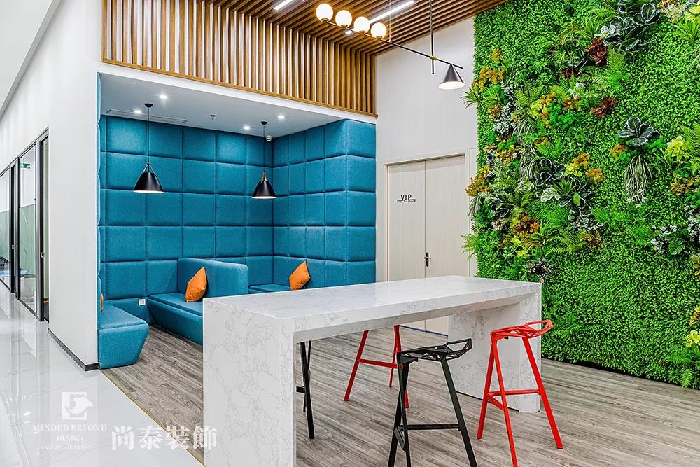 金融科技公司接待處設(shè)計(jì)裝修實(shí)景圖