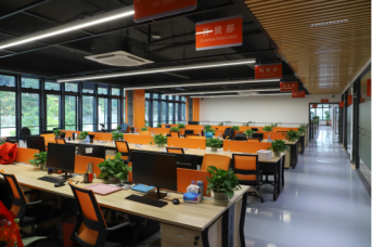 有什么辦公室環(huán)保裝修設(shè)計(jì)技巧？五大技巧讓你的辦公室綠色又環(huán)保！