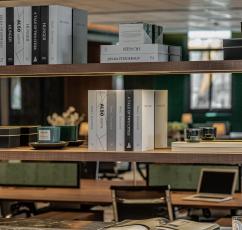 辦公室裝修，35 年老屋的華麗轉(zhuǎn)身！新舊并陳的經(jīng)典設(shè)計(jì)